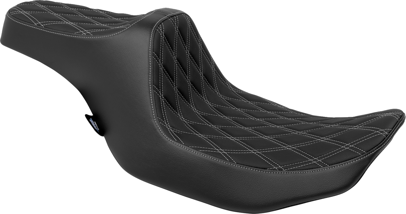 DRAG SPECIALTIES SEATS, DRAG SPECIALTIES SEATS Predator III Seat - Double Diamond Silver Stitched for FLT/FLH 2023-2024 (Part #4686C)
