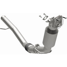 Load image into Gallery viewer, MagnaFlow 18-23 Jeep Wrangler OEM Grade Federal / EPA Compliant Direct-Fit Catalytic Converter