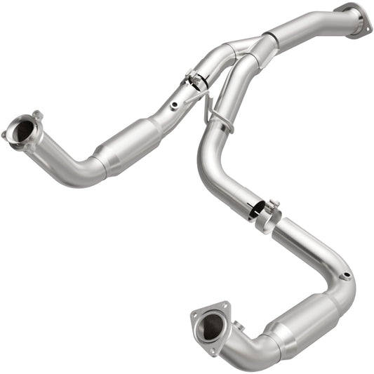 MagnaFlow 11-15 Chevrolet Silverado 2500 HD 6.0L Direct Fit Converter