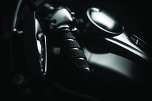 Load image into Gallery viewer, Kuryakyn Kinetic Grips Black