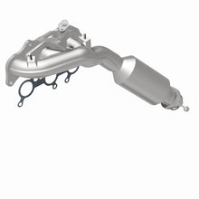 Load image into Gallery viewer, Magnaflow 2013 FJ Cruiser V6 4 OEM Manifold Direct Fit Converter