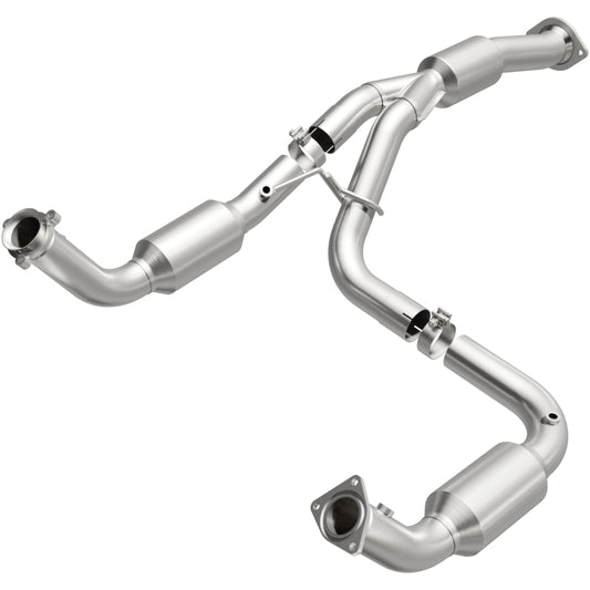 MagnaFlow 12-14 Chevrolet Silverado 2500 HD 6.0L Direct Fit Converter