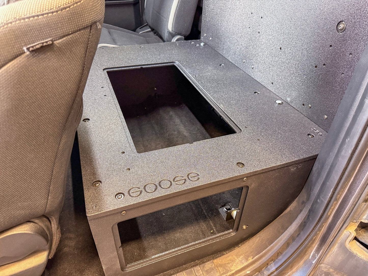 Ford - F-150 - 2015-Present - 13th & 14th Gen - Explore Series - SuperCab - Second Row - HIGH Seat Delete Plate System - Without Subwoofer