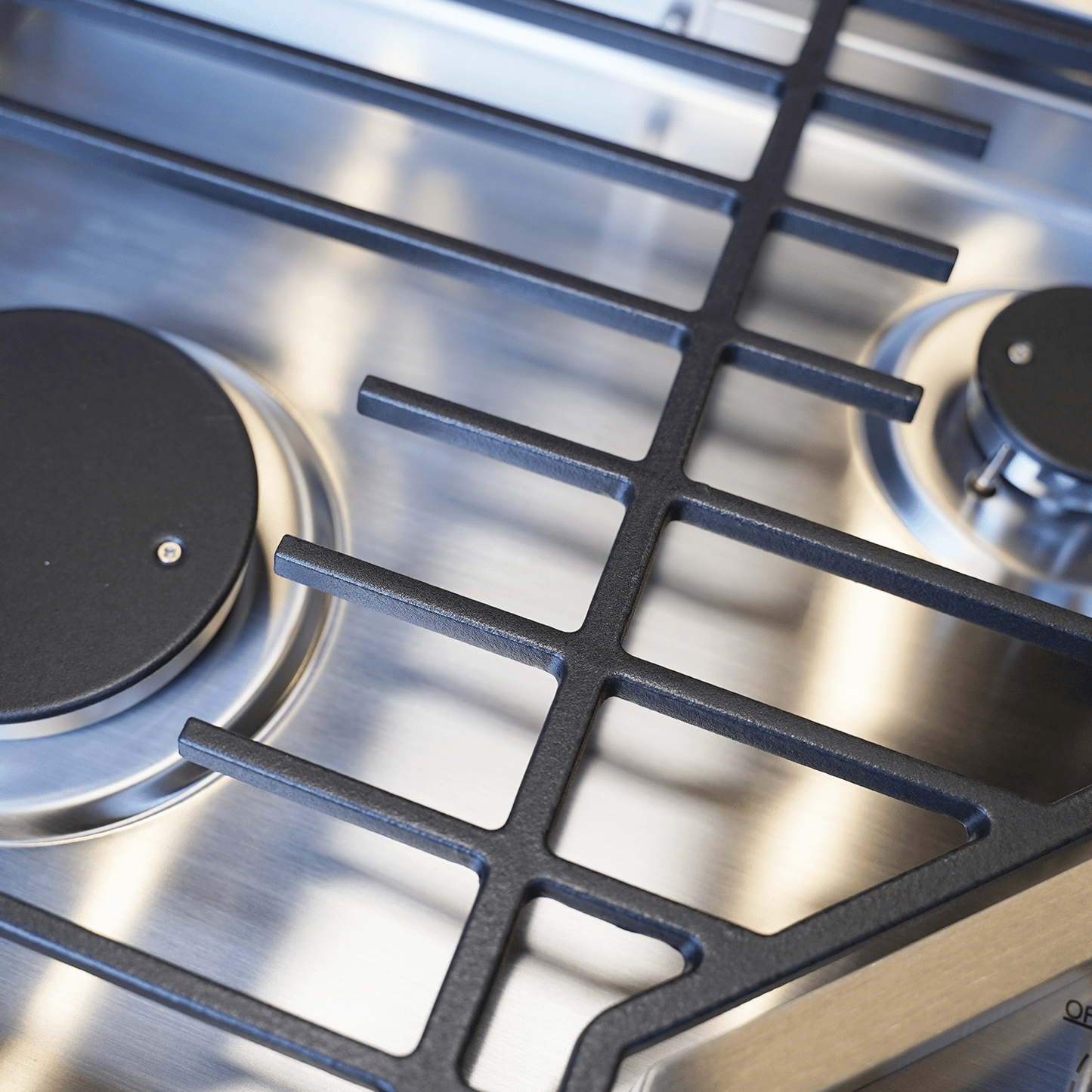 Hitch Kitchen Insert with Sink, Dual Burners & Water Pump
