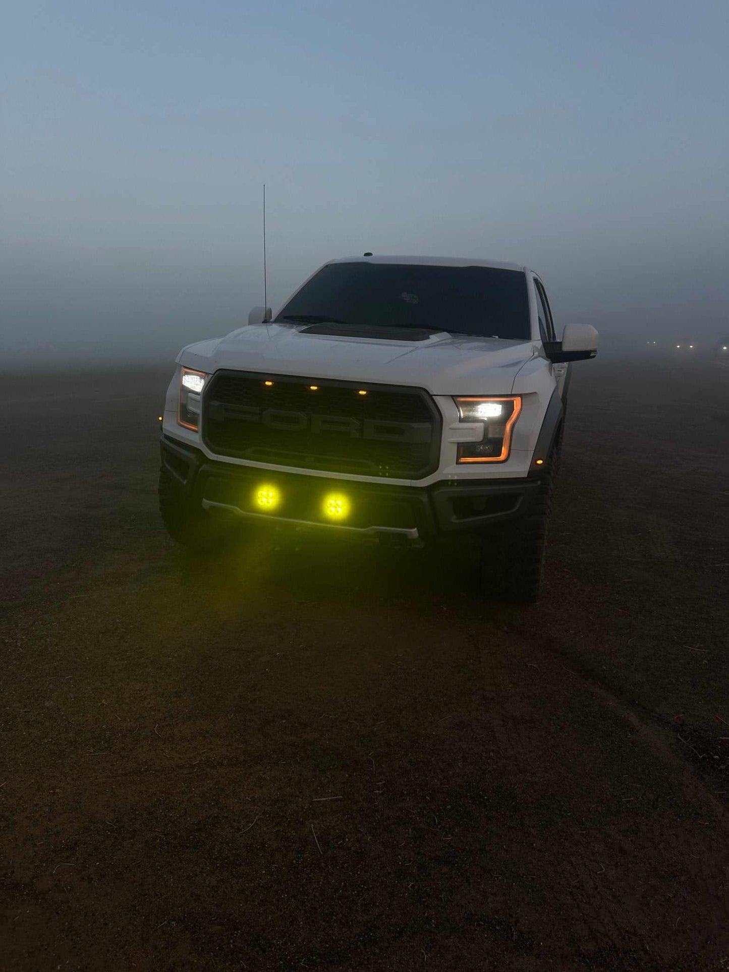 Valley Raptor Starter Lighting Kit
