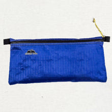 Load image into Gallery viewer, Zipper Pouches Classic Patterns Ultralight D50T fabric