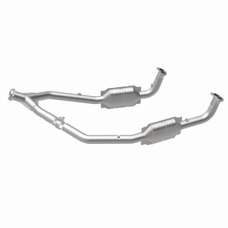 MagnaFlow Direct Fit Catalytic Converter OEM 2003 Land Rover Discovery Underbody