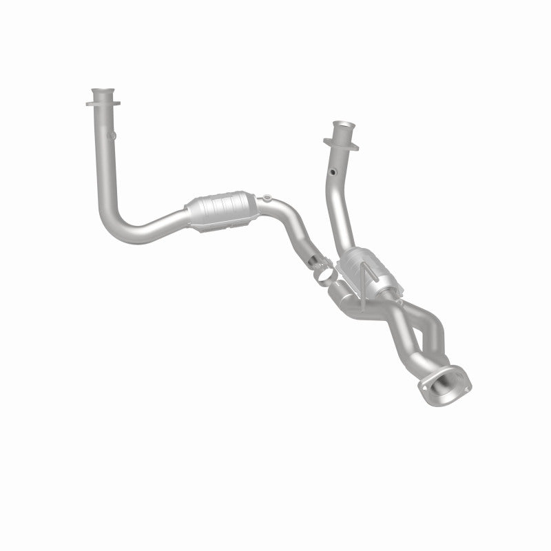 MagnaFlow Direct Fit Catalytic Converter 05-06 Jeep Grand Cherokee 3.7L Y-Pipe Assembly