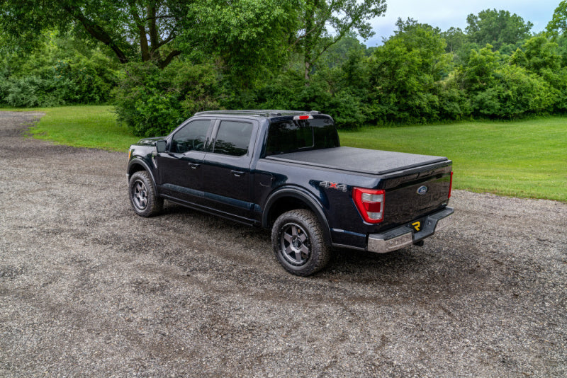 Extang 15-20 Ford F-150 (5 1/2ft Bed) Trifecta e-Series