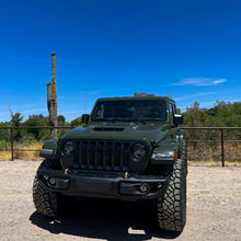 Load image into Gallery viewer, ARB Nacho Jeep JL / JT 3 Piece Modular Bumper Quatro Fog Mount