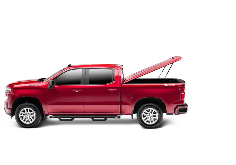 UnderCover 19-20 Chevy Silverado 1500 6.5ft Lux Bed Cover - Pull Me Over Red