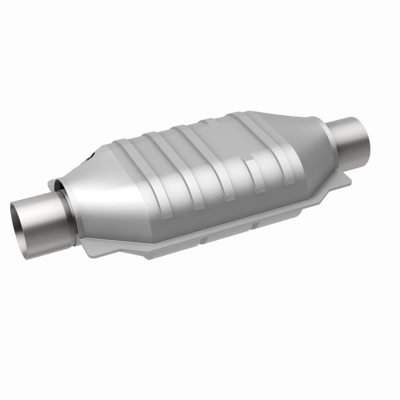 MagnaFlow Universal Catalytic Converter 2.5 W/O2 Boss
