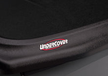 Load image into Gallery viewer, UnderCover 07-13 Toyota Tundra 5.5ft SE Bed Cover - Black Textured