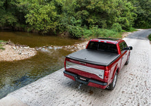 Load image into Gallery viewer, UnderCover 2021 Ford F-150 Crew Cab 5.5ft SE Bed Cover - Textured