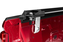 Load image into Gallery viewer, Lund 19-23 Chevrolet Silverado 1500 6.5ft Bed Genesis Roll Up Tonneau - Black