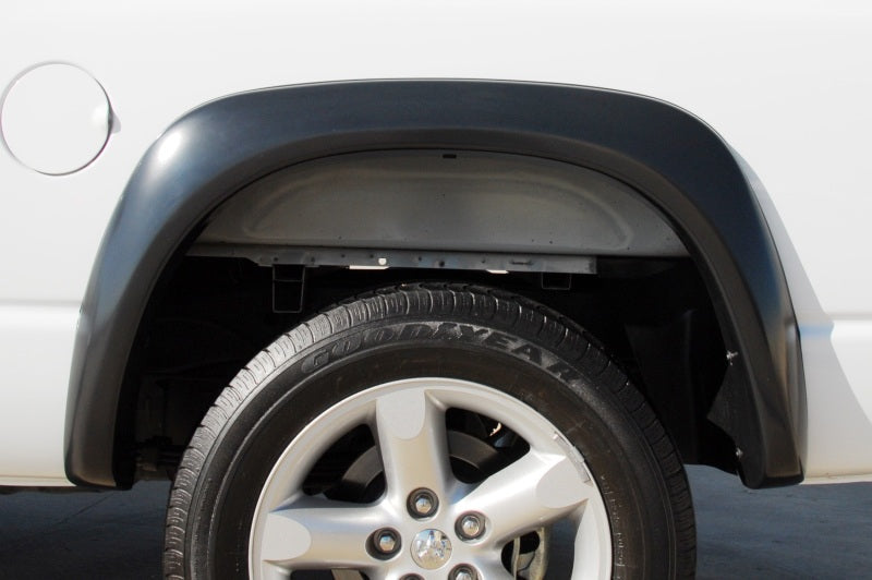 Lund 02-08 Dodge Ram 1500 Ex-Extrawide Style Smooth Elite Series Fender Flares - Black (4 Pc.)