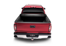 Load image into Gallery viewer, Truxedo 07-13 GMC Sierra &amp; Chevrolet Silverado 1500 5ft 8in Sentry CT Bed Cover