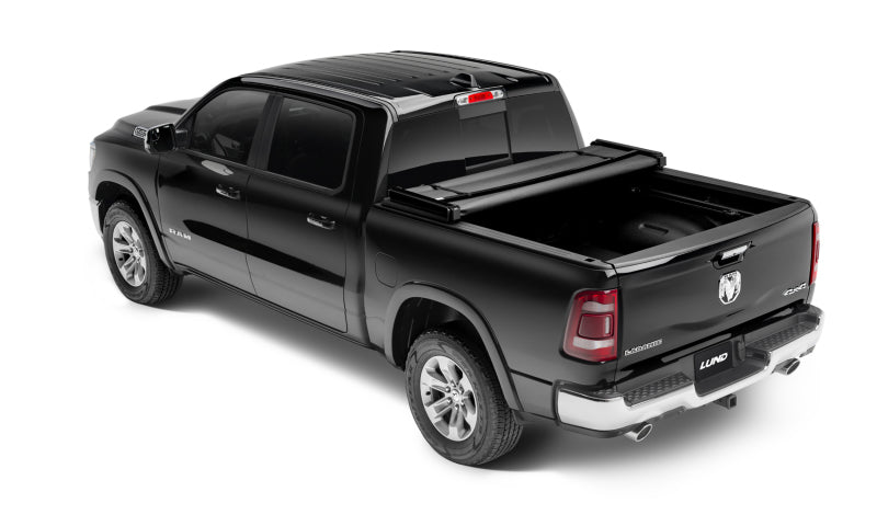 Lund 02-17 Dodge Ram 1500 (8ft. BedExcl. Beds w/Rambox) Genesis Tri-Fold Tonneau Cover - Black