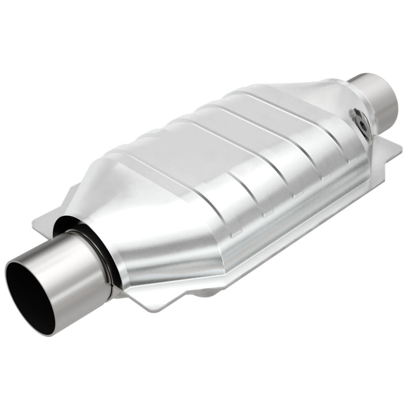 MagnaFlow Universal Catalytic Converter 2.25 W/O2 Boss