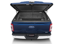 Load image into Gallery viewer, UnderCover 2021 Ford F-150 Ext/Crew Cab 6.5ft Elite LX Bed Cover - Carbonized Gray