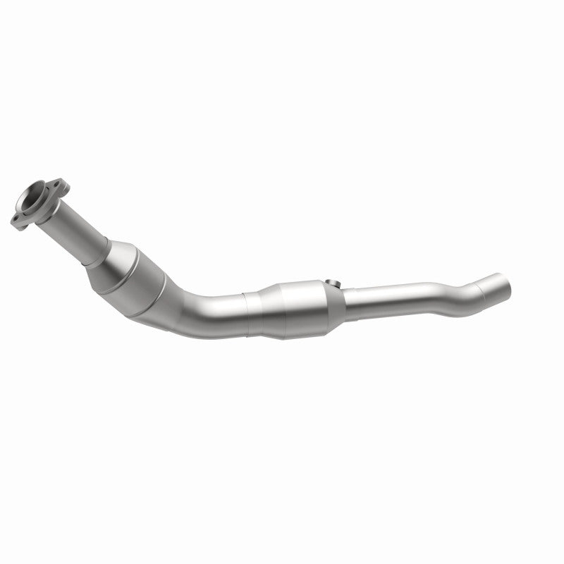 MagnaFlow Conv DF 05-08 LR3/RR Sport D/S OEM - Designed for superior fit for Land Rover LR3 and Range Rover Sport.