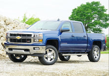 Load image into Gallery viewer, Superlift 07-16 Chevy Silv 1500 4WD 3.5in Lift Kit w/ Cast Steel Control Arms &amp; Rear Shocks