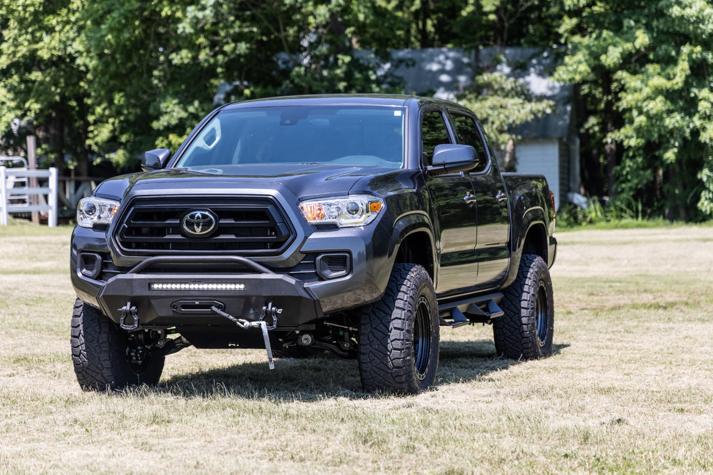 Front Bumper | Hybrid | 9500-Lb Pro Series Winch | Synthetic Rope | Toyota Tacoma (16-23)