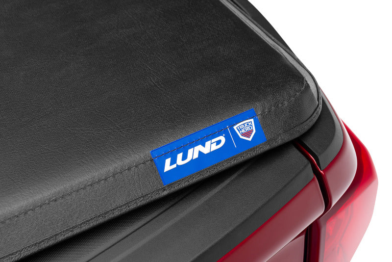 Lund 2022 Toyota Tundra 5.7ft Bed Hard Fold Tonneau Vinyl - Black