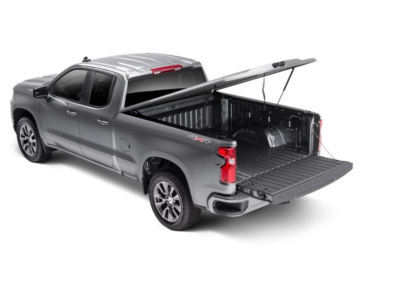 UnderCover 19-20 Chevy Silverado 1500 5.8ft Elite LX Bed Cover - Pacific Blue Metallic