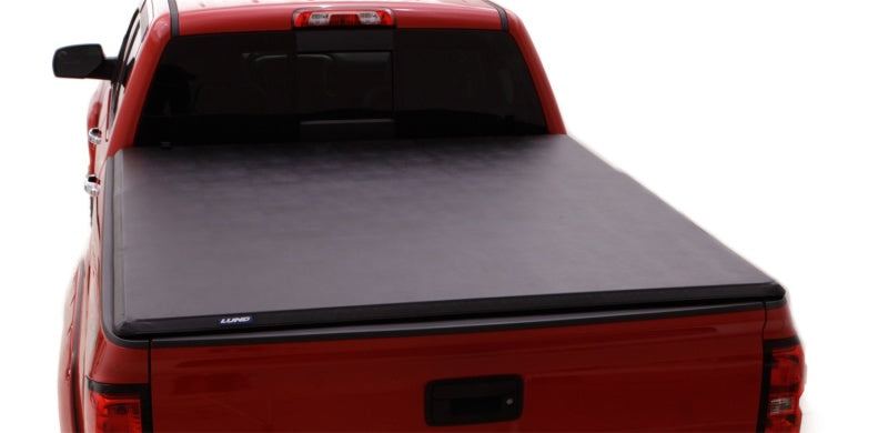 Lund 2022 Toyota Tundra 6.7ft Bed Hard Fold Tonneau (w/o Trck Adpt Kt + w/o Trl Spcl Edtn Bx)