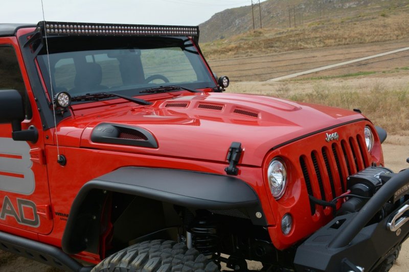 Diverse features of the DV8 Offroad Metal Heat Dispersion Hood on a Jeep Wrangler JK.