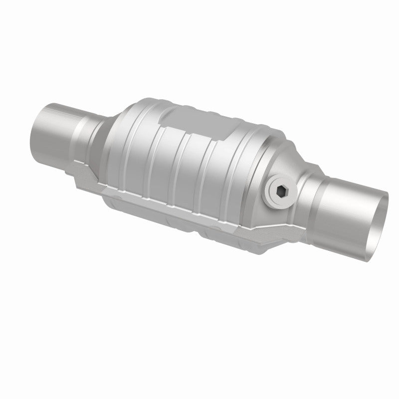 MagnaFlow Universal Catalytic Converter 2.25 with single O2 OEM