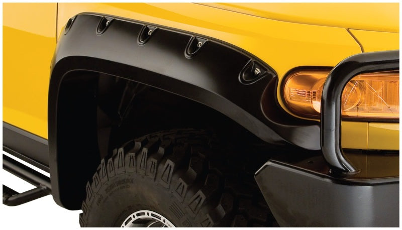 Bushwacker 07-14 Toyota FJ Cruiser Pocket Style Flares 4pc - Black