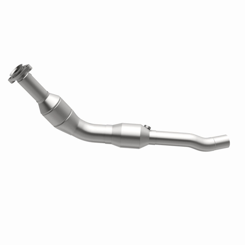 MagnaFlow Conv DF 05-08 LR3/RR Sport D/S OEM - Convenient installation parts included for hassle-free setup.