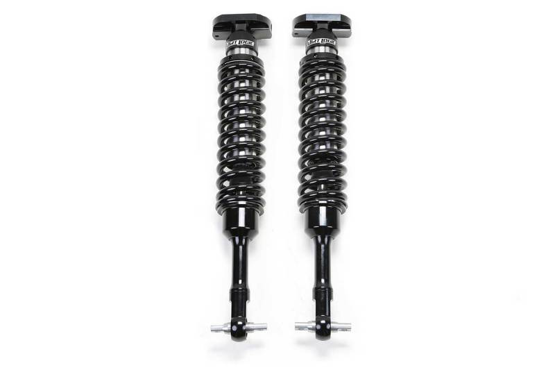 Fabtech 2in Front Dirt Logic 2.5 N/R Coilovers for 15-18 Ford F150 2WD, showcasing robust construction and adjustable performance features.