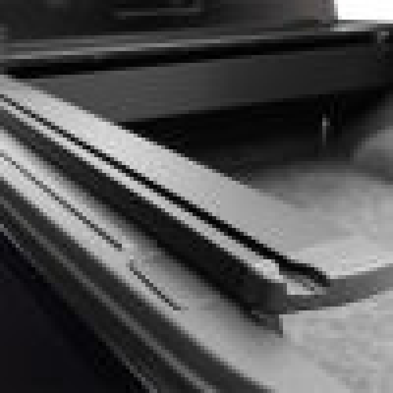 Retrax 99-16 Super Duty F-250-450 Long Bed RetraxPRO XR