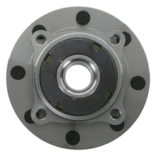 Load image into Gallery viewer, MOOG 99-01 Ford F-250 Super Duty Front Hub Assembly